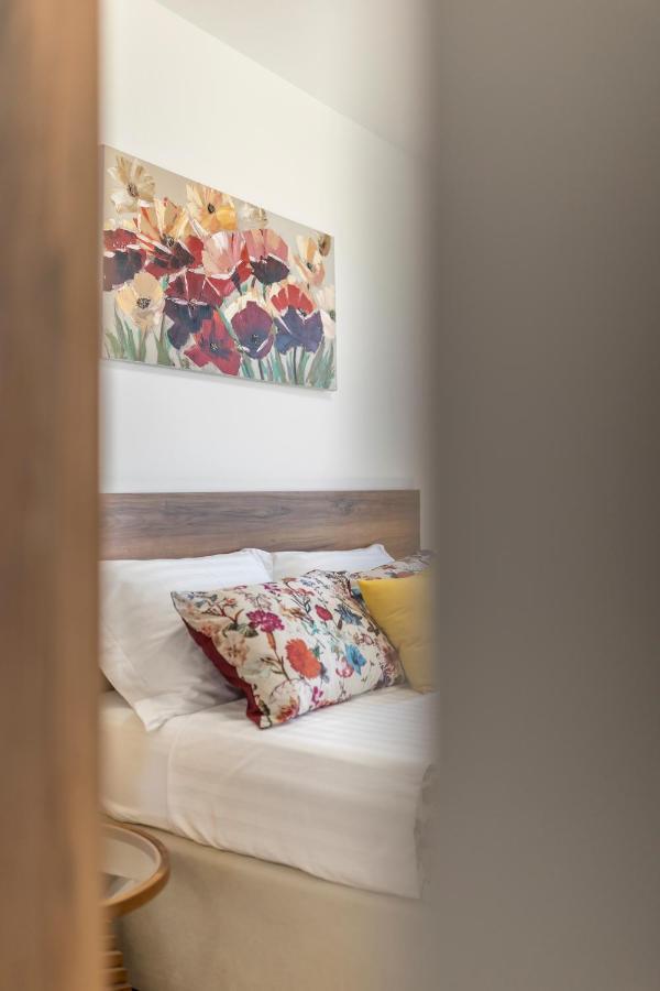 Anamarija Apartman *